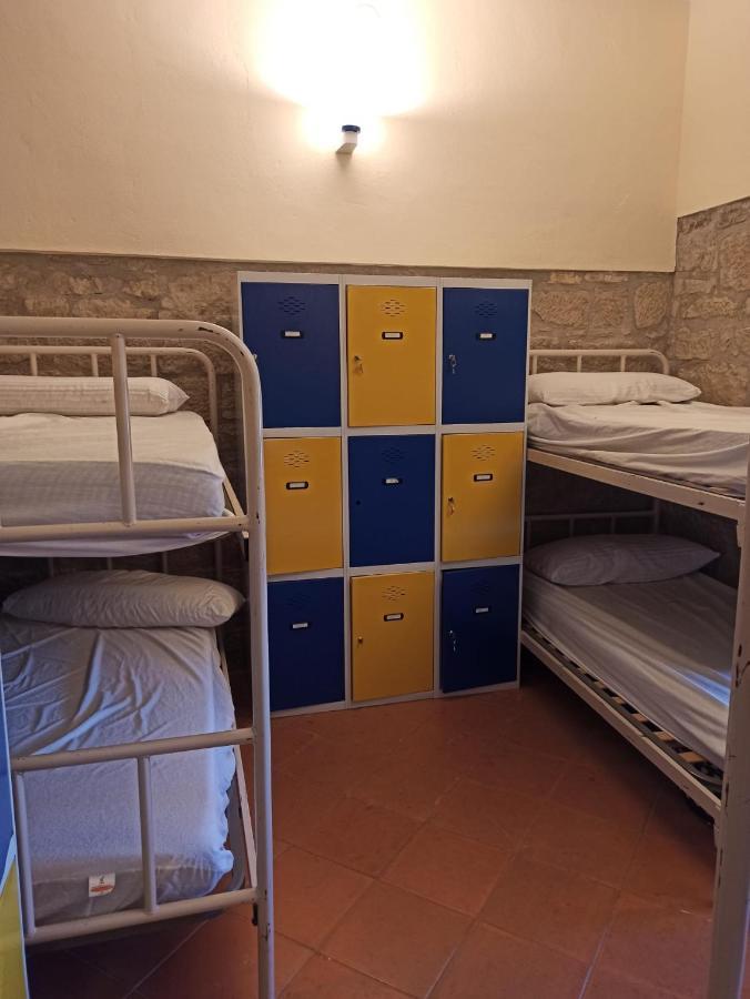 Albergue De Сос-дель-Рей-Католіко Екстер'єр фото