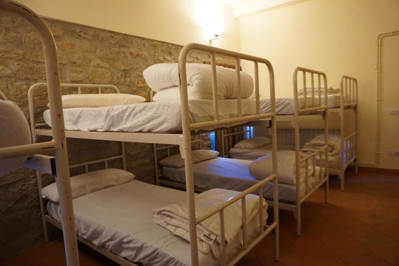 Albergue De Сос-дель-Рей-Католіко Екстер'єр фото